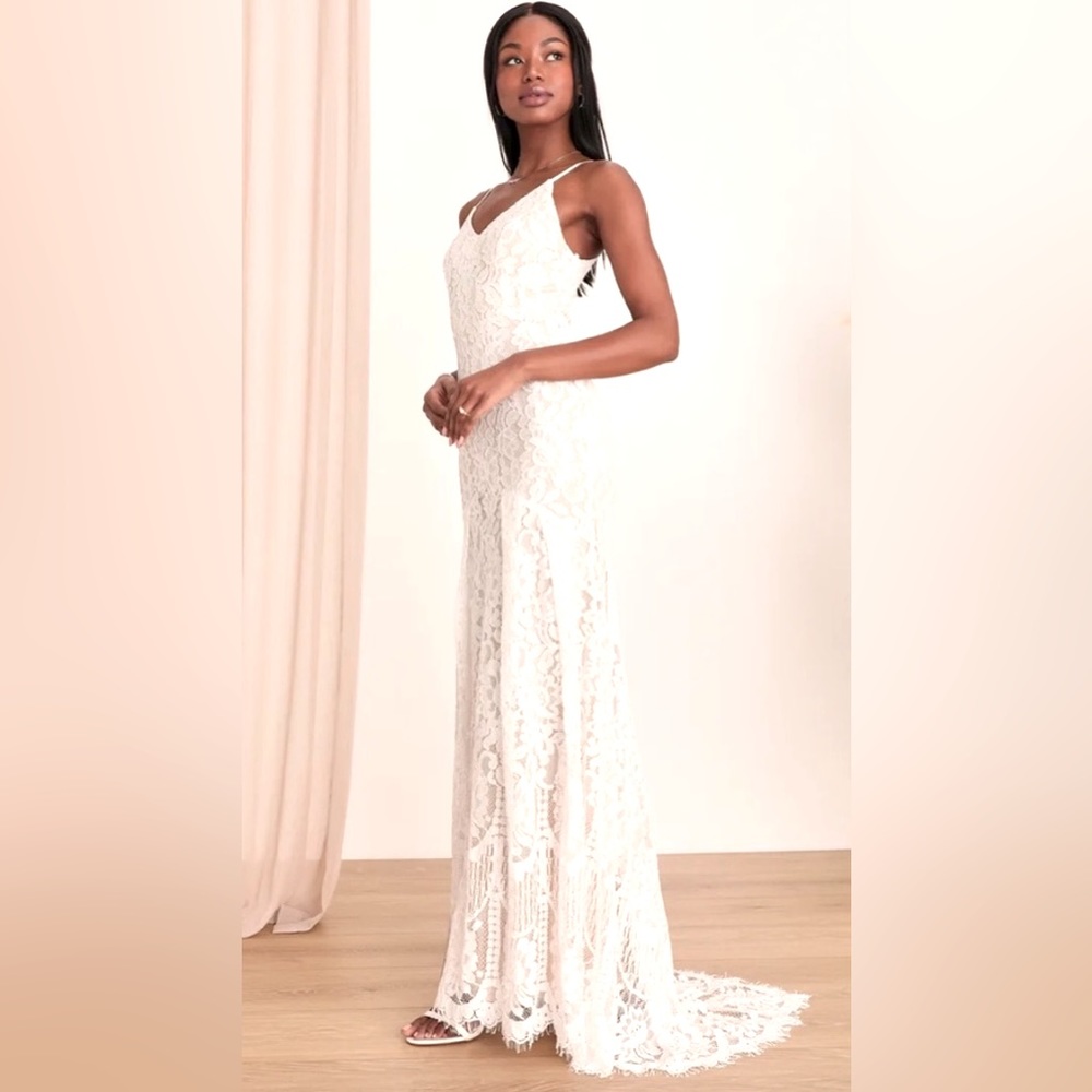 Lulus Flynn Antique White Over Nude Embroidered Lace Wedding Dress w Mini Train